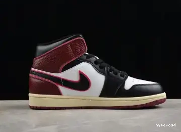 Hyperoad 1 MID AIR JORDAN 0625